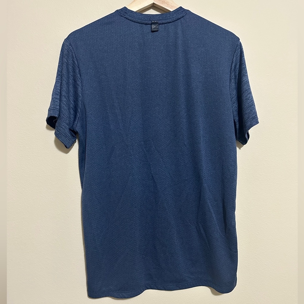 ♻️Marvel Men's Navy Captain America Shield Tee - Picture 3 of 3